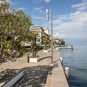 Le Pleiadi Merope , Gardone Riviera Italien